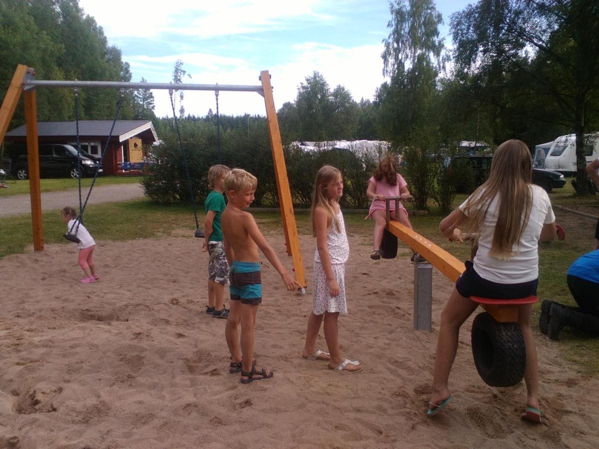 Готель Stensjoe Camping Vastra Stensjo Екстер'єр фото